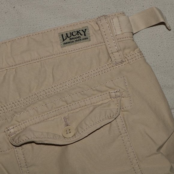 Lucky Brand NO 80318 Mid Rise Easy Fit Shorts w30 - Picture 7 of 7